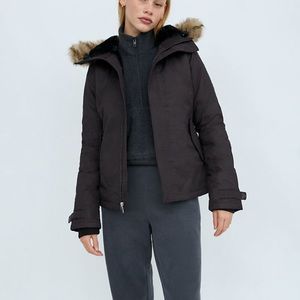 Summit short parka